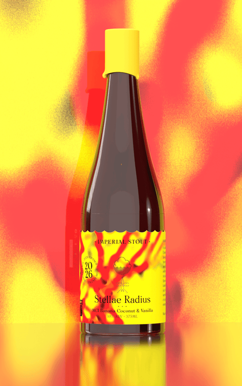 Stellae Radius - Barrel-Aged Stout with Banana, Coconut & Vanilla by Cloudwater Brew Co in collaboration with Elmeleven. A collaboration with our friends at Elmeleven. Utilising our MCI base we have aged the base liquid in a rum and bourbon cask for 2 years, allowing sweet oak-driven notes to seep into every drop. We have then blended this rich decadent base with sweet summer flavours of delicate ripe banana, subtly toasted coconut and vanilla with just a whisper of cinnamon for extra warmth.