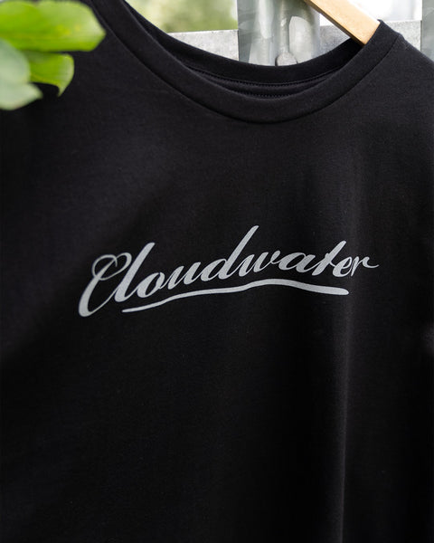 Cropped Tee with Reflective Cloudwater Logo
